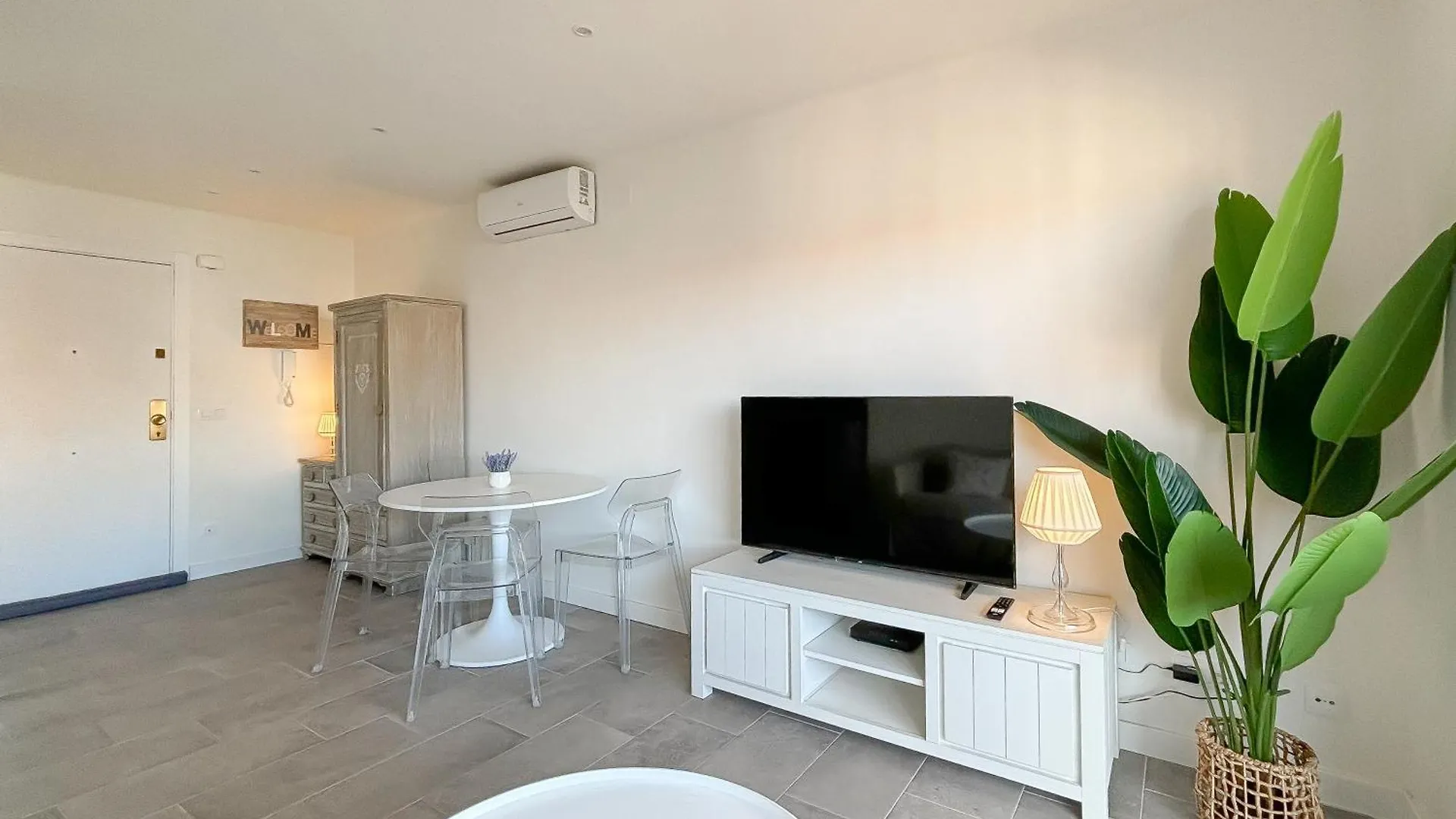 Clauhomes Suite Center Tarragona Apartment